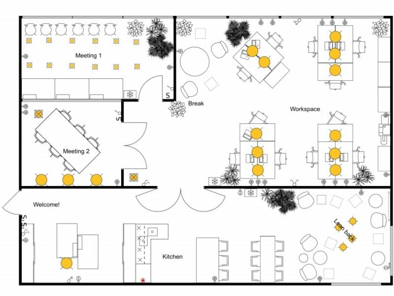 Electrical floor plan of an office layout showing meeting rooms, workspace areas, kitchen, reception, and break space, with lighting fixtures highlighted using electrical symbols.